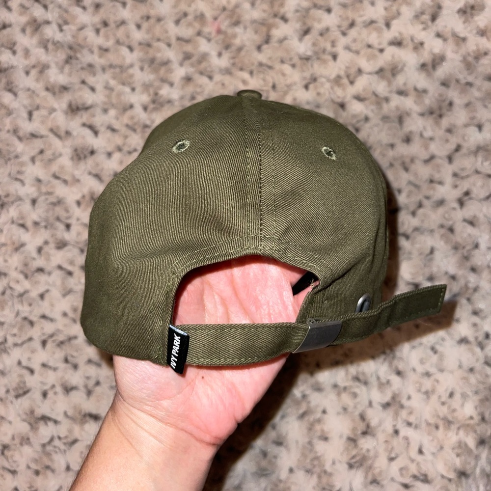 IVY PARK Baseball Army Green Cap - Picture 4 of 7